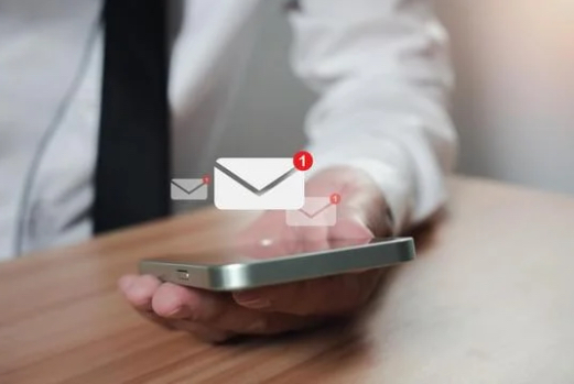 Landscapers Can Use Email Marketing To Nurture Local Suffolk County Leads